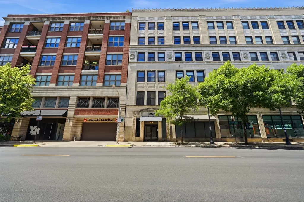 3150 North Sheffield Avenue Chicago IL 60657