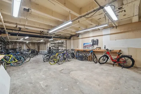 3150 North Sheffield Avenue Chicago IL 60657