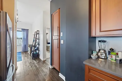 3150 North Sheffield Avenue Chicago IL 60657