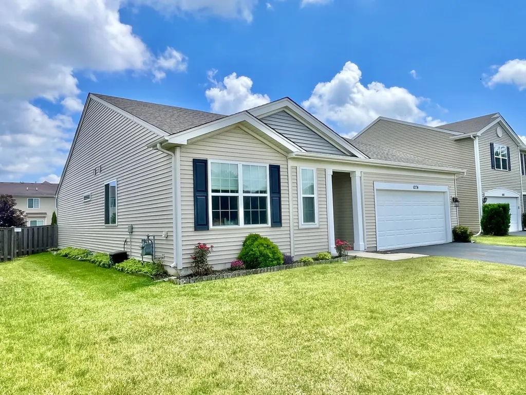 1074 Chestnut Drive Pingree Grove IL 60140