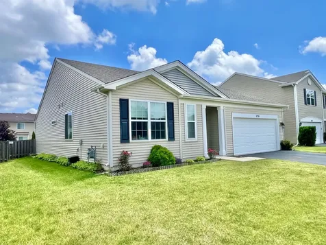 1074 Chestnut Drive Pingree Grove IL 60140