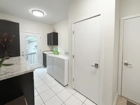 211 Ridge Lane Lake In The Hills IL 60156