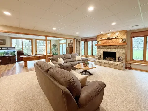 211 Ridge Lane Lake In The Hills IL 60156