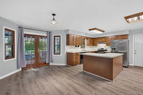 4N869 Black Willow Drive St. Charles IL 60175