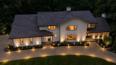 1221 Loch Lane Lake Forest IL 60045