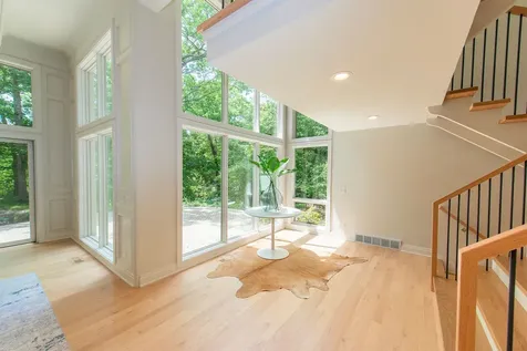 1221 Loch Lane Lake Forest IL 60045