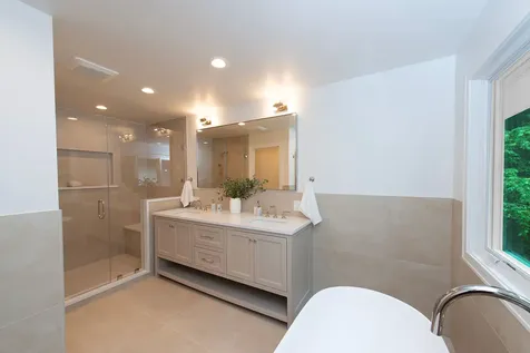 1221 Loch Lane Lake Forest IL 60045