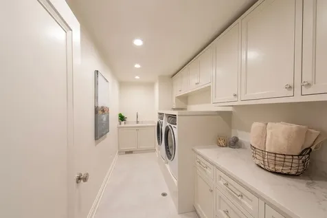1221 Loch Lane Lake Forest IL 60045