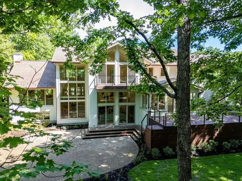1221 Loch Lane Lake Forest IL 60045