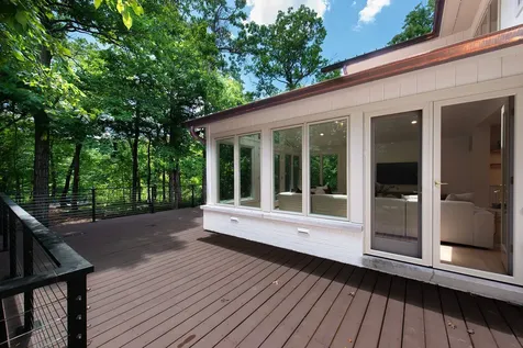 1221 Loch Lane Lake Forest IL 60045