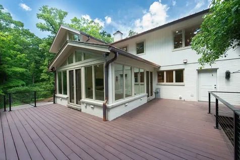 1221 Loch Lane Lake Forest IL 60045