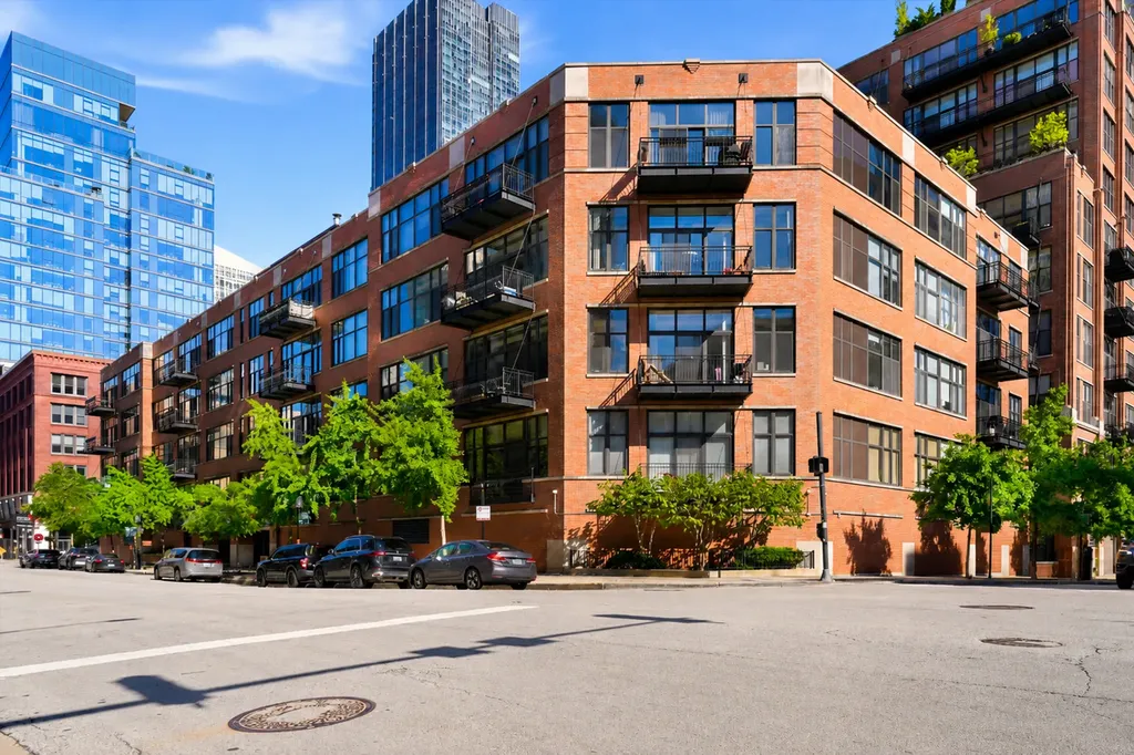 333 West Hubbard Street Chicago IL 60654
