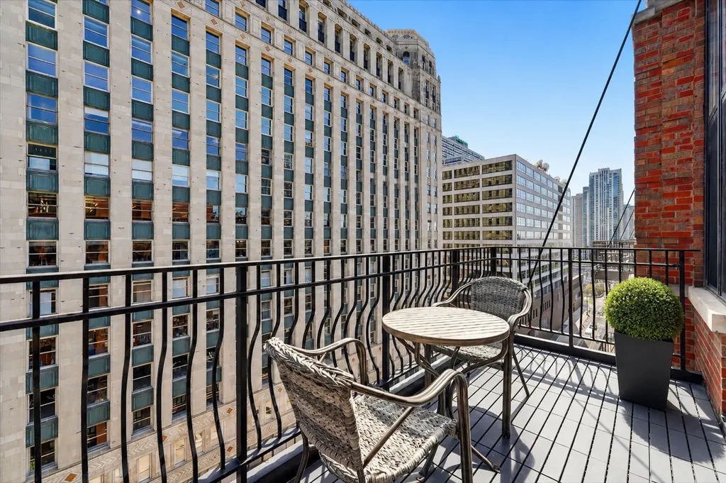 333 West Hubbard Street Chicago IL 60654