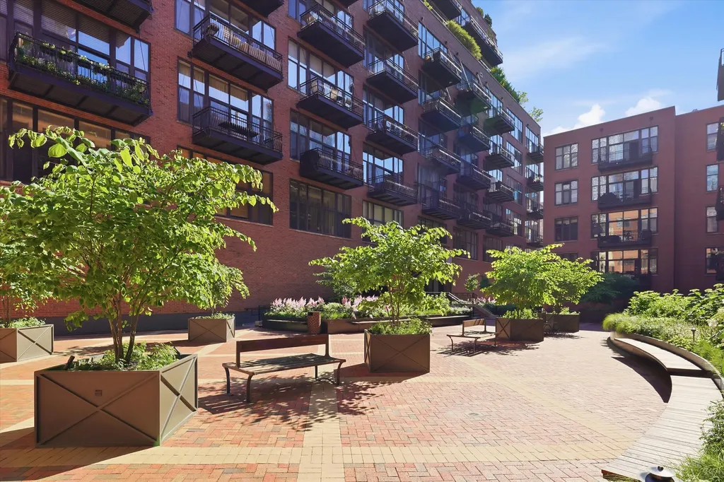 333 West Hubbard Street Chicago IL 60654