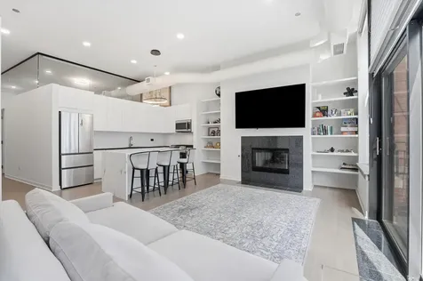 333 West Hubbard Street Chicago IL 60654