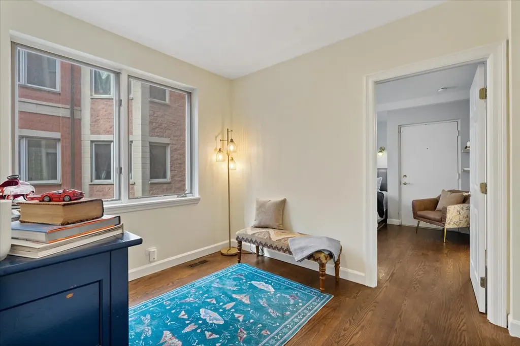 1430 North La Salle Drive Chicago IL 60610