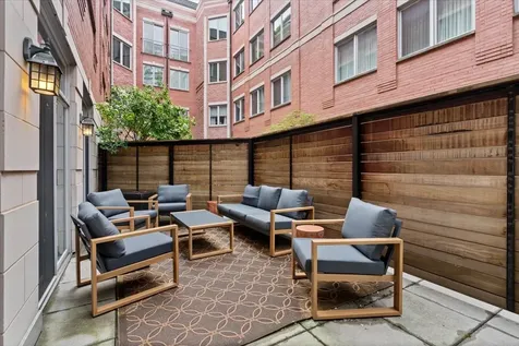 1430 North La Salle Drive Chicago IL 60610