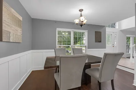 794 White Pine Circle Lake In The Hills IL 60156