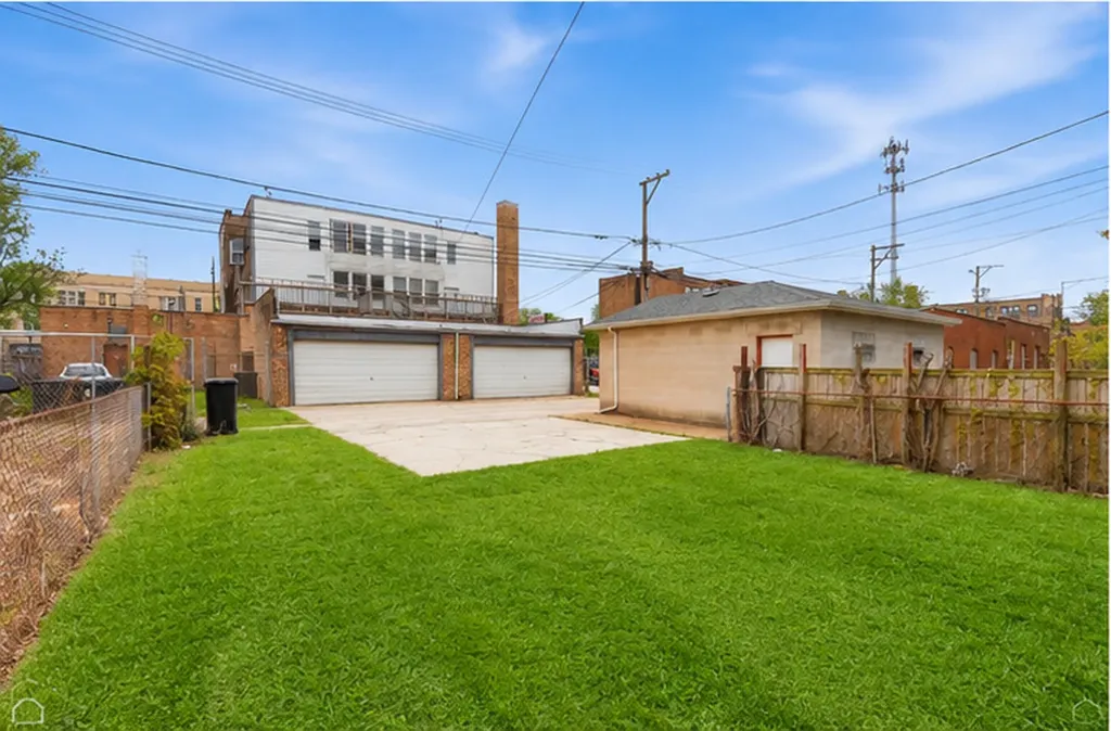 8125 South Evans Avenue Chicago IL 60619