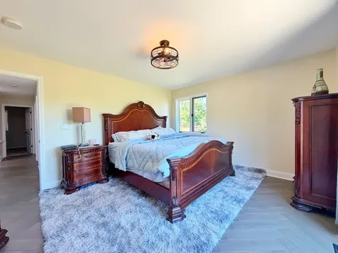 704 North Rose Farm Road Woodstock IL 60098