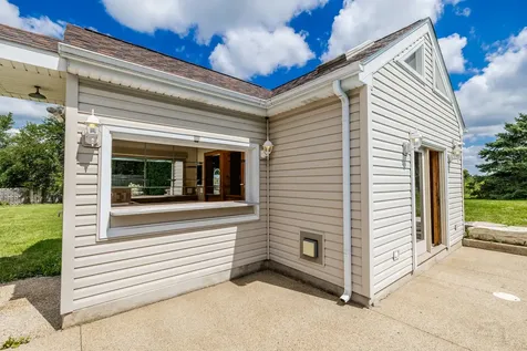 704 North Rose Farm Road Woodstock IL 60098