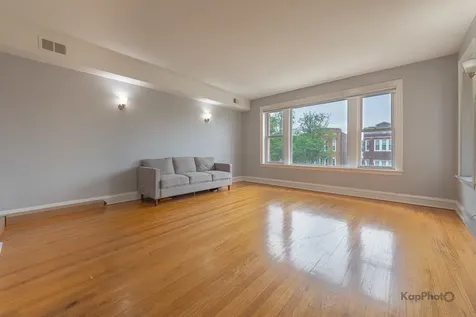 8923 South Blackstone Avenue Chicago IL 60617