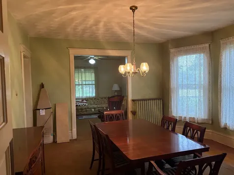 220 E Avenue Rochelle IL 61068
