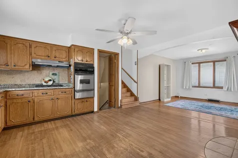 10628 Lockwood Avenue Oak Lawn IL 60453