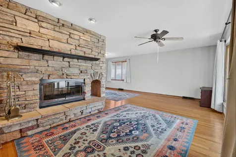 10628 Lockwood Avenue Oak Lawn IL 60453