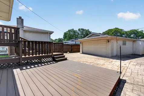 10628 Lockwood Avenue Oak Lawn IL 60453