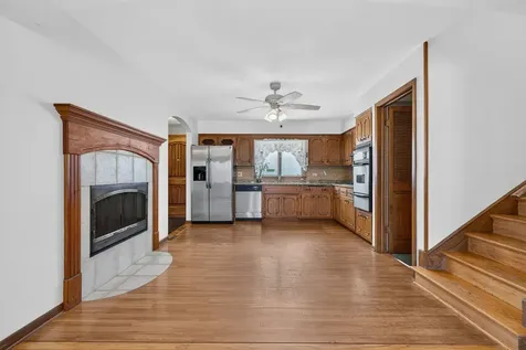 10628 Lockwood Avenue Oak Lawn IL 60453