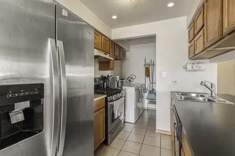 7943 164TH Court Tinley Park IL 60477