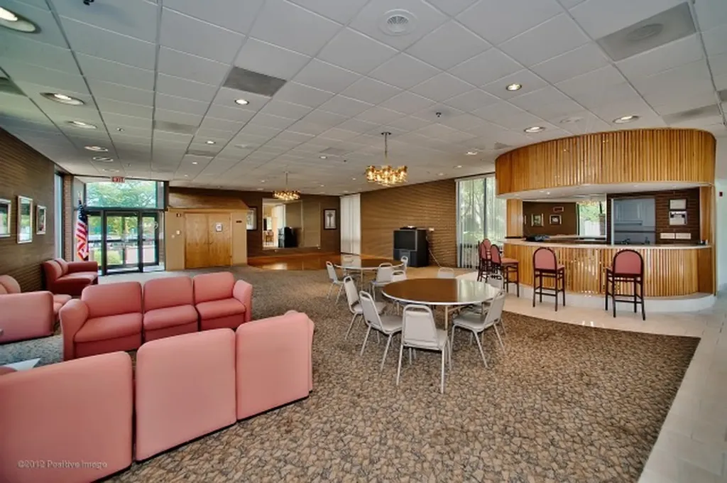 6340 Americana Drive Willowbrook IL 60527