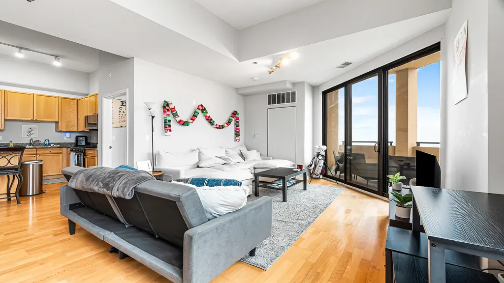 1464 South Michigan Avenue Chicago IL 60605