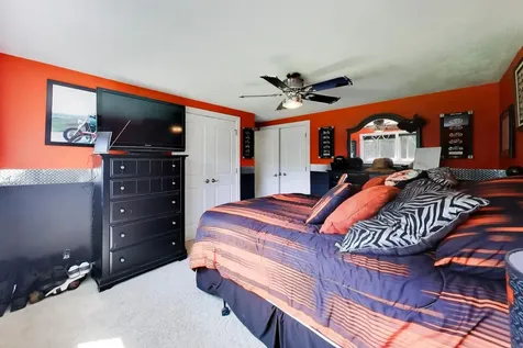 1113 West Weathersfield Way Schaumburg IL 60193