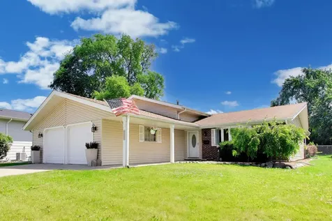 1113 West Weathersfield Way Schaumburg IL 60193