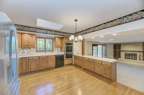 910 West White Oak Street Arlington Heights IL 60005