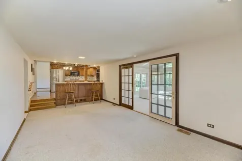 910 West White Oak Street Arlington Heights IL 60005