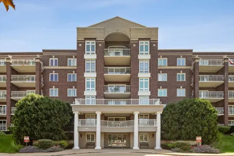 7051 West Touhy Avenue Niles IL 60714