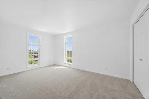 7051 West Touhy Avenue Niles IL 60714