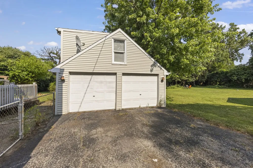 1217 Degener Avenue Elmhurst IL 60126