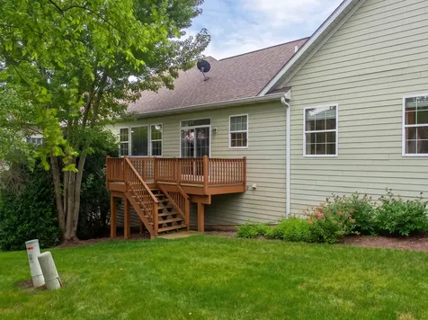 816 Cambridge Drive Batavia IL 60510