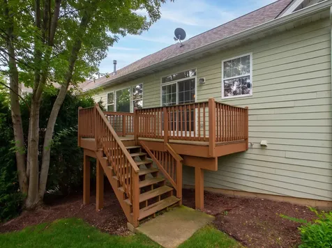 816 Cambridge Drive Batavia IL 60510