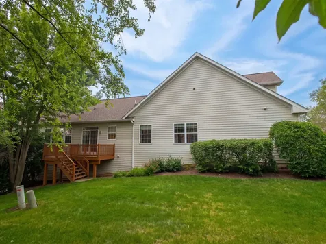 816 Cambridge Drive Batavia IL 60510