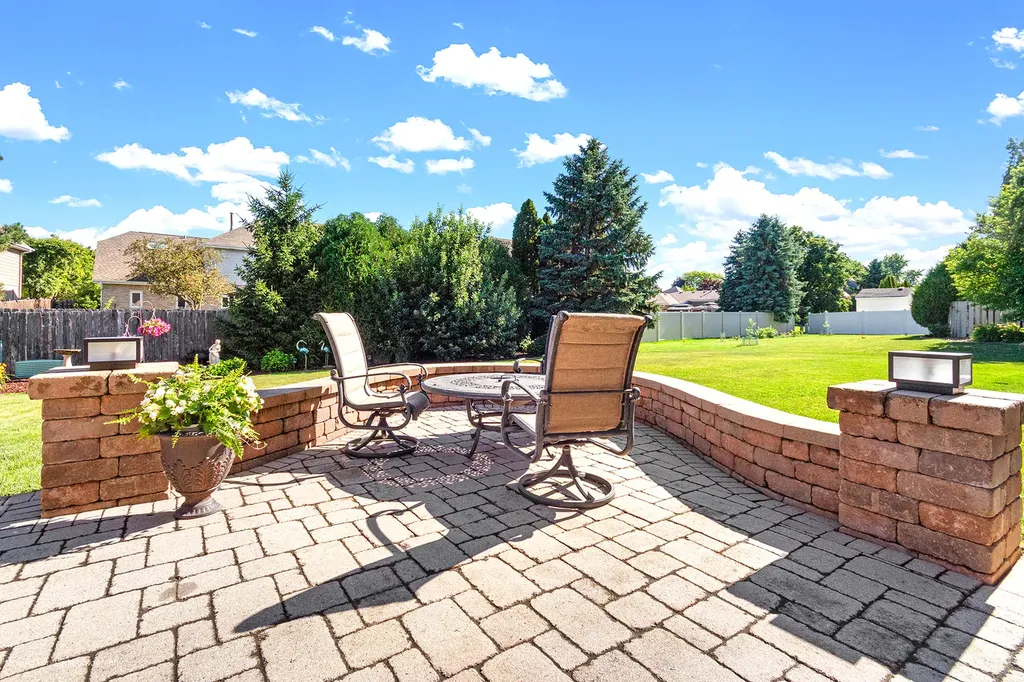 7824 Sea Pines Road Orland Park IL 60462