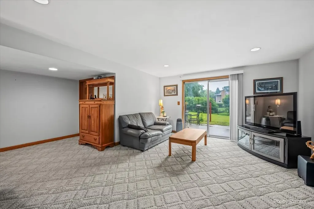 5 Andrew Lane Schaumburg IL 60193