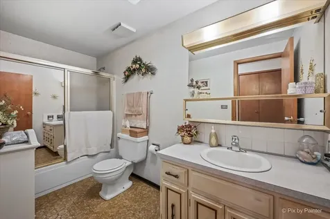 5 Andrew Lane Schaumburg IL 60193