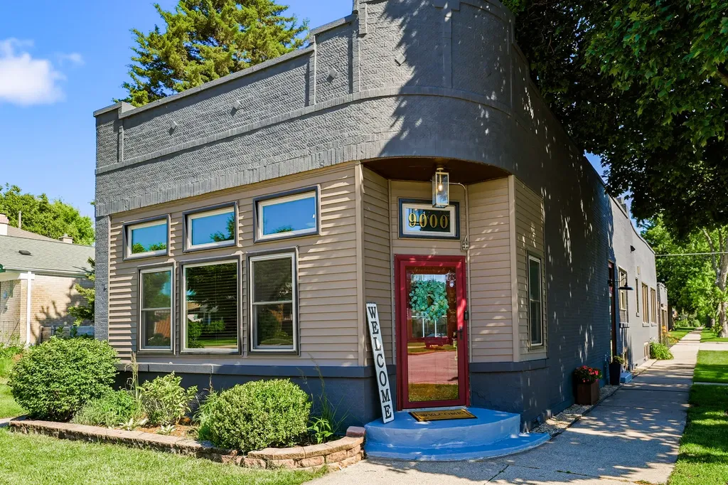 9000 Monroe Avenue Brookfield IL 60513
