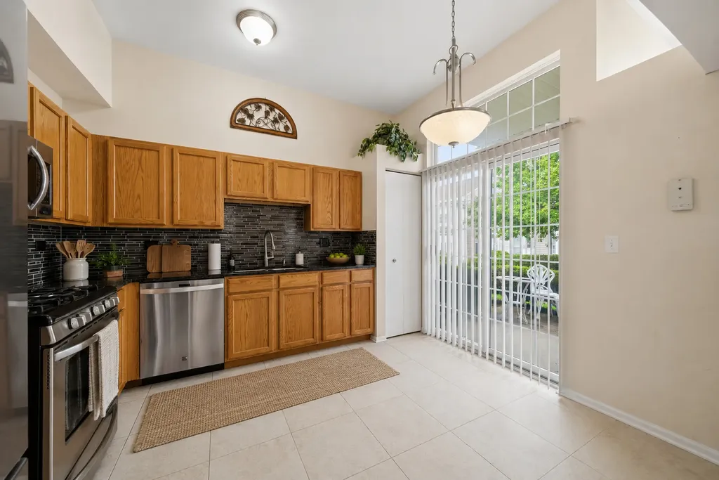 342 Magnolia Court Bolingbrook IL 60440