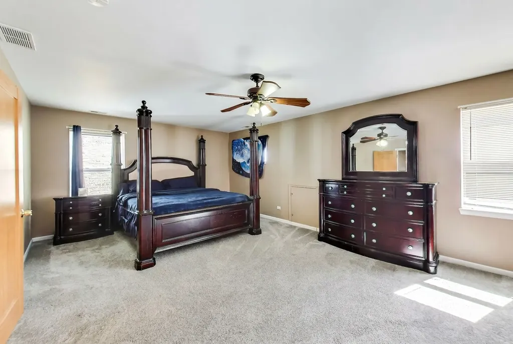 4048 North Major Avenue Chicago IL 60634